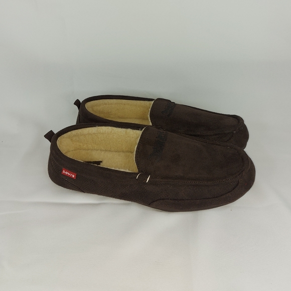 Levi's Other - Levi's  size 13 color brown slippers